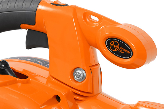 Снижает вибрацию до минимального уровня и тем самым обеспечивает высокий уровень комфорта даже при длительном использовании